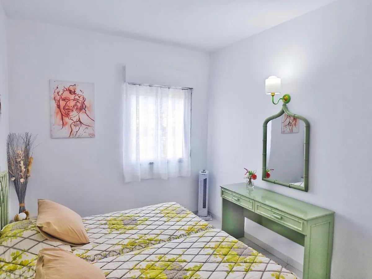 Holidays Sun Benalbeach Бенальмадена