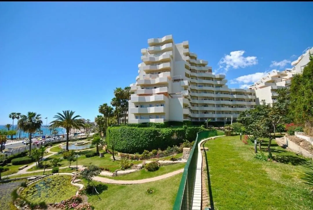 Holidays Sun Benalbeach Бенальмадена