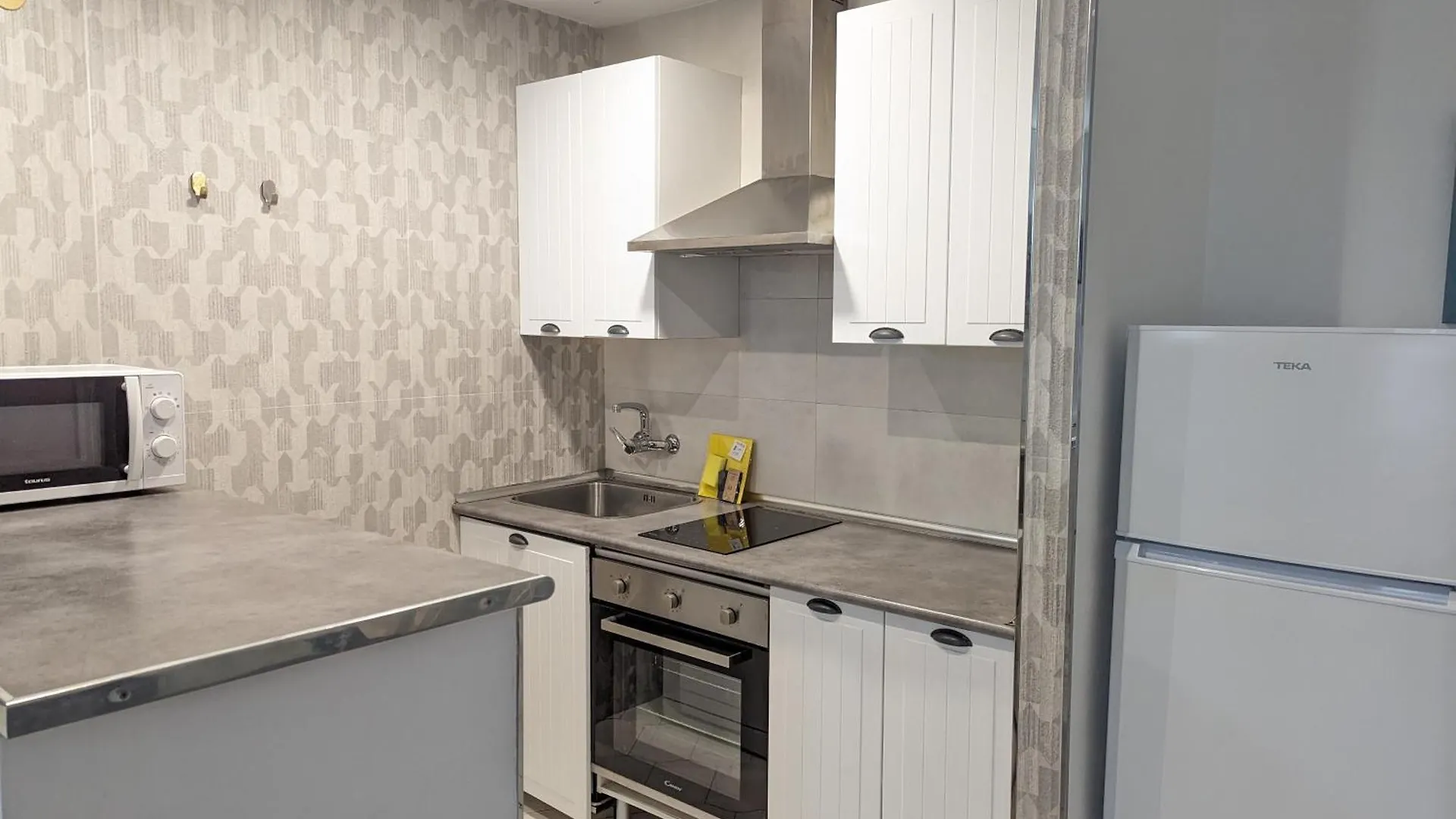 Holidays Sun Benalbeach Benalmadena Apartment
